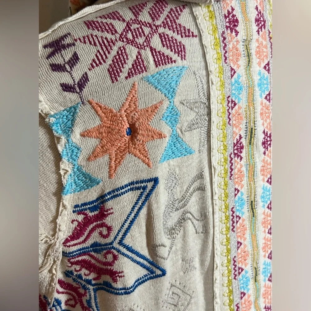 ๐ฆ Johnny Was BIYA Embroidered Hooded Boho Cardigan Jacket Ivory Festival, medium - Picture 9 of 14